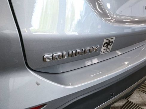 Used 2024 Chevrolet Equinox LT FWD image 9