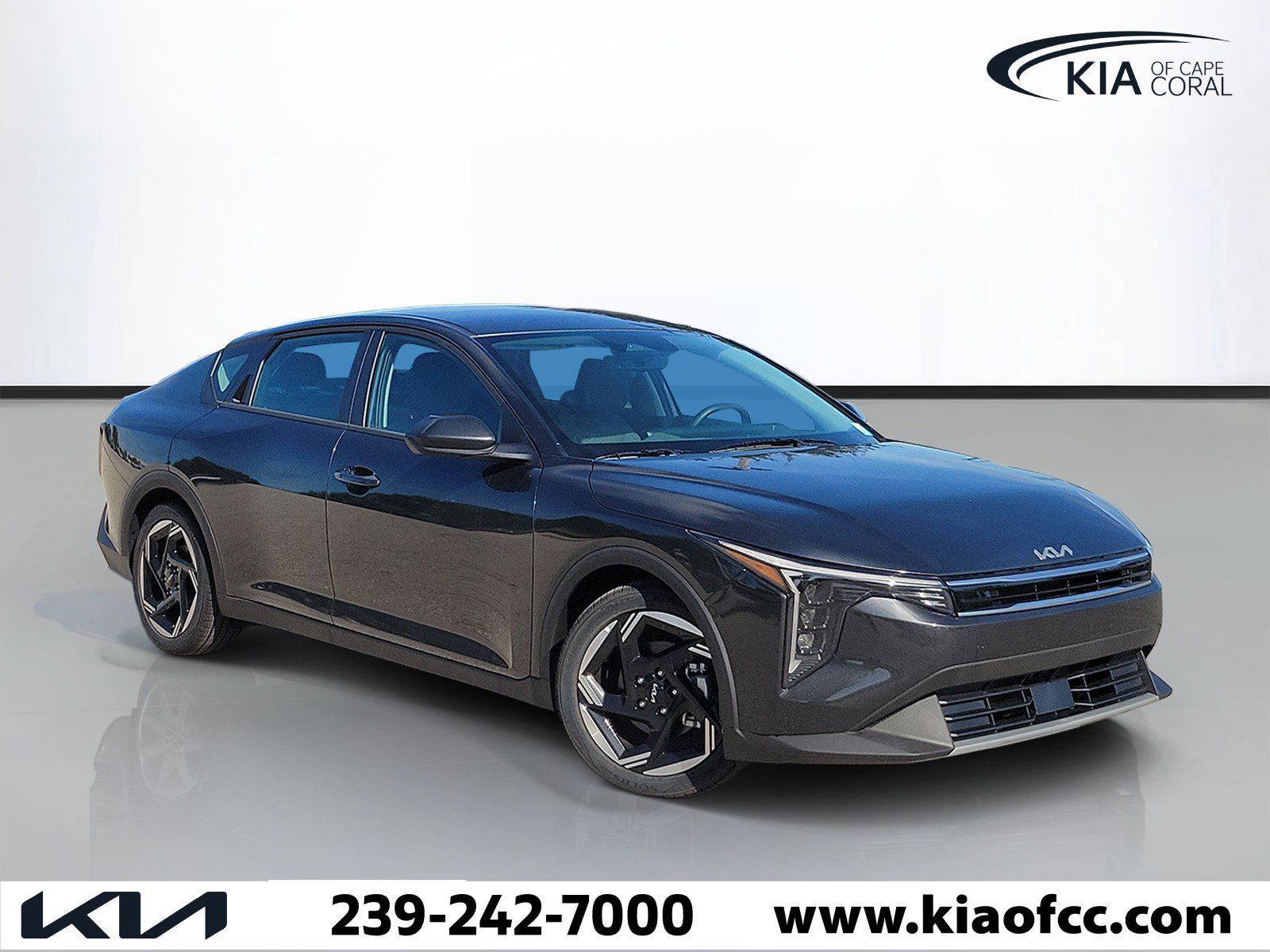 New 2025 Kia K4 EX FWD image 1