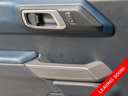 Used 2022 Ford Bronco Outer Banks w/ Sasquatch Package AWD/4WD image 23
