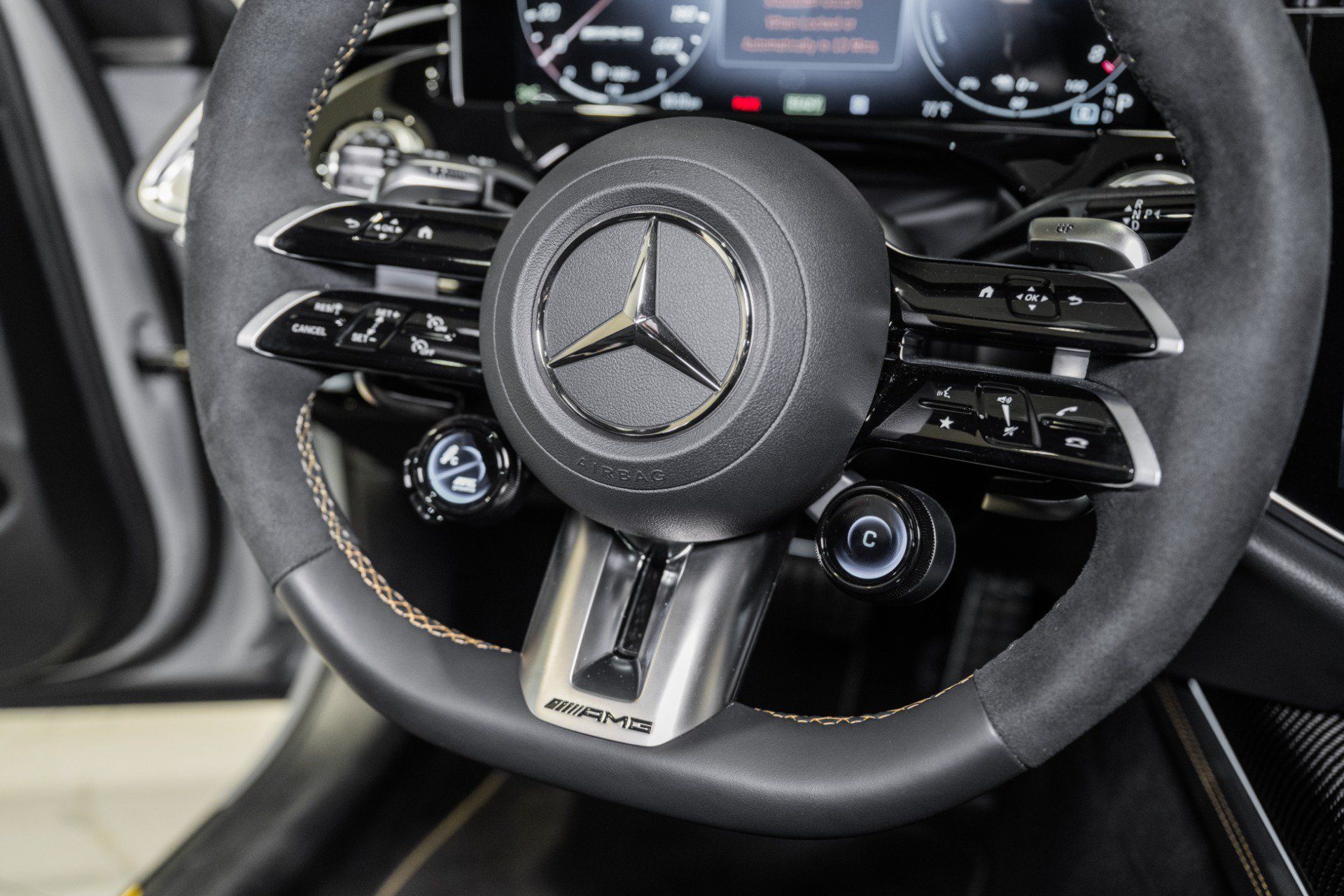 Used 2026 Mercedes-Benz E 53 AMG e 4MATIC Wagon image 48
