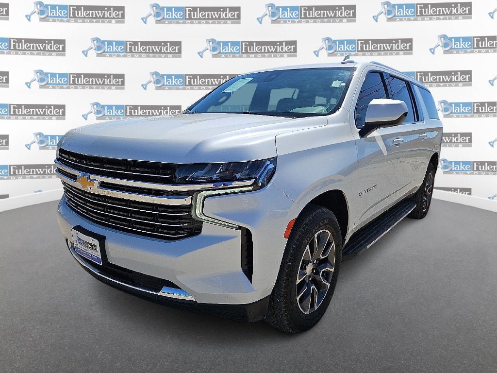 Used 2021 Chevrolet Suburban LT RWD image 1