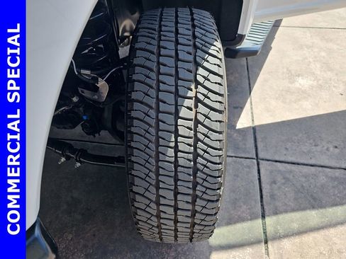 New 2025 Ford F250 XL w/ FX4 Off-Road Package image 35