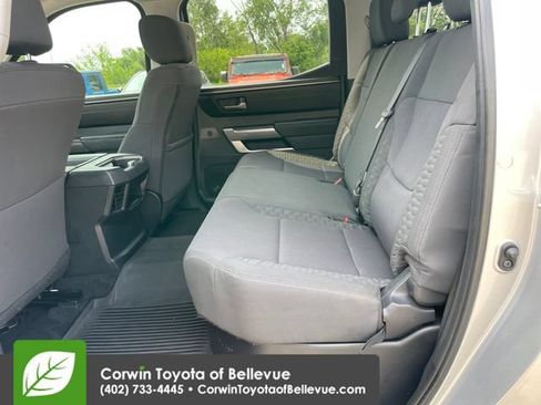 Used 2022 Toyota Tundra SR5 w/ SR5 Convenience Package AWD/4WD image 25