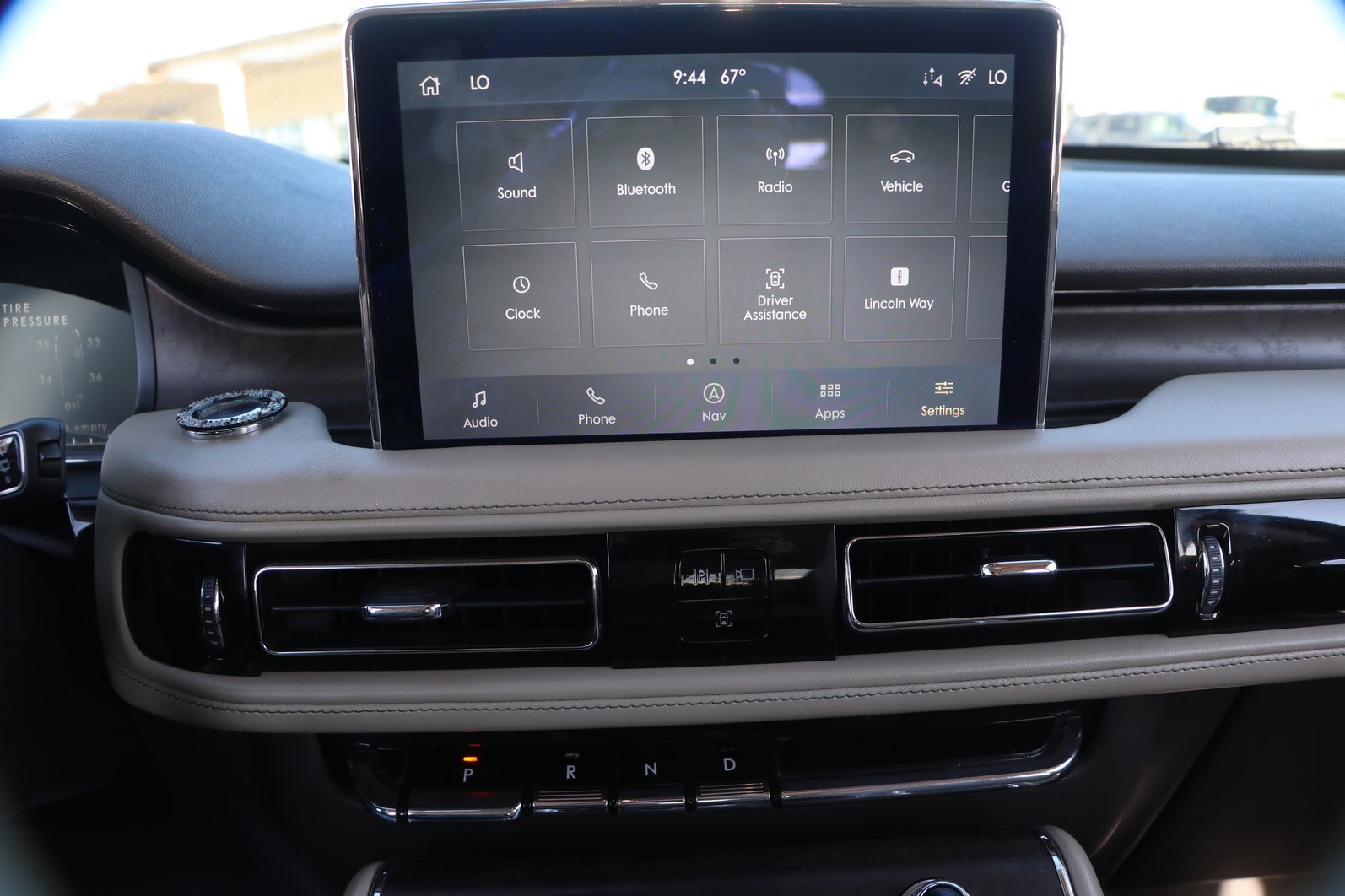 Used 2020 Lincoln Aviator Reserve w/ Equipment Group 202A AWD/4WD image 21