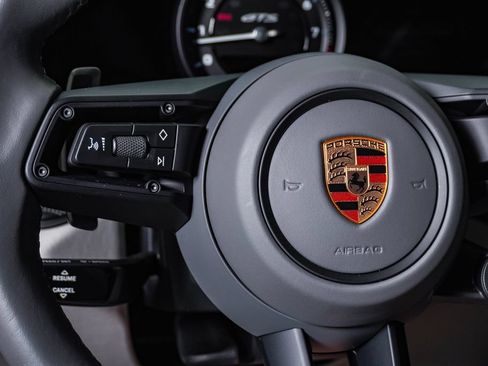 Certified 2024 Porsche 911 Carrera GTS RWD image 22