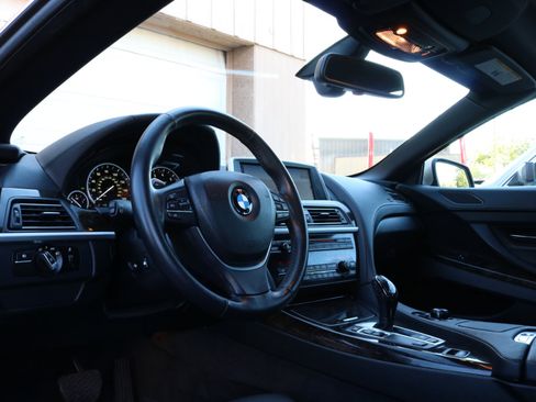 Used 2012 BMW 650i Convertible image 36
