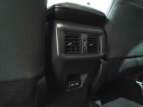 Used 2025 Toyota RAV4 XLE w/ Convenience Package AWD/4WD image 15