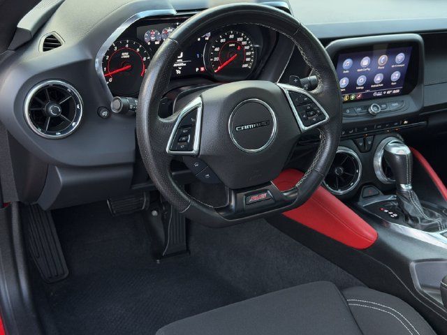 Used 2022 Chevrolet Camaro SS RWD image 13