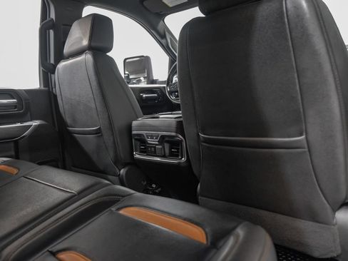 Used 2023 GMC Sierra 2500 AT4 AWD/4WD image 36