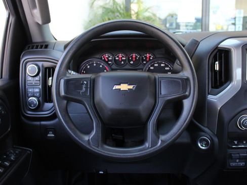 Used 2024 Chevrolet Silverado 2500 W/T w/ WT/CX Safety Package AWD/4WD image 25