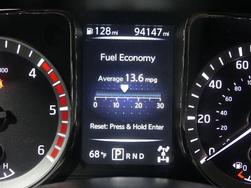 Used 2016 Nissan Titan SV AWD/4WD image 31