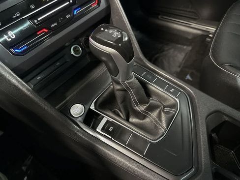 Certified 2023 Volkswagen Tiguan SE R-Line FWD image 21