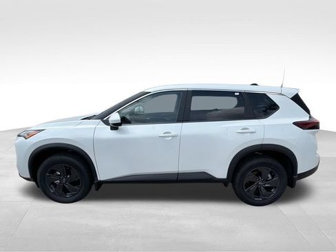 New 2026 Nissan Rogue SV w/ Cold Weather Package AWD/4WD image 5