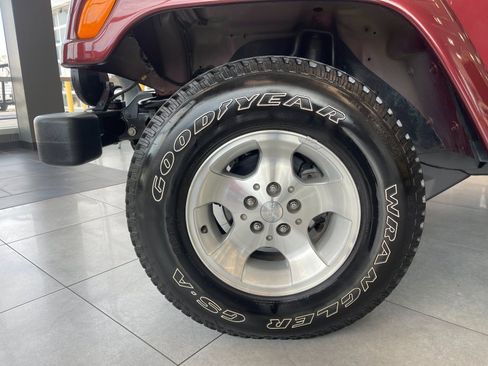 Used 2002 Jeep Wrangler Sahara image 28
