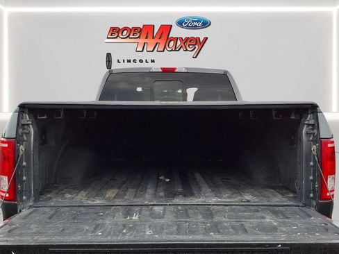 Used 2016 Ford F150 XLT w/ Equipment Group 302A Luxury AWD/4WD image 9