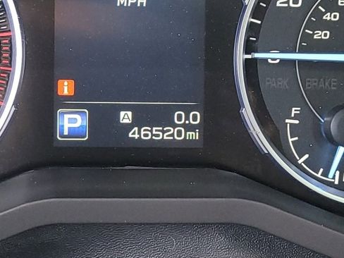 Used 2021 Subaru Ascent Limited w/ Technology Package image 21