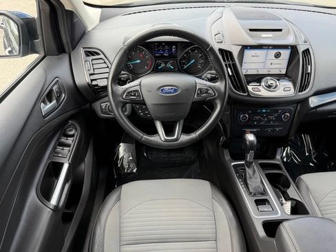 Used 2017 Ford Escape Titanium AWD/4WD image 23