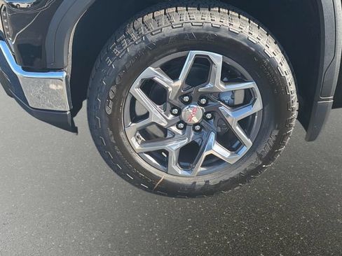 New 2026 GMC Sierra 1500 SLT AWD/4WD image 10