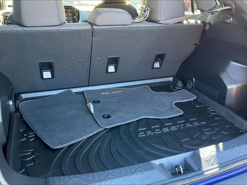 Used 2025 Subaru Crosstrek 2.0i Premium w/ Convenience Package #2 image 30