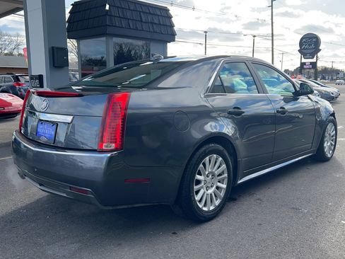 Used 2011 Cadillac CTS Luxury image 5