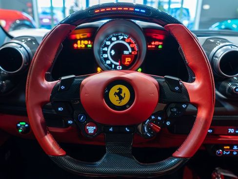 Certified 2022 Ferrari F8 Tributo RWD image 36