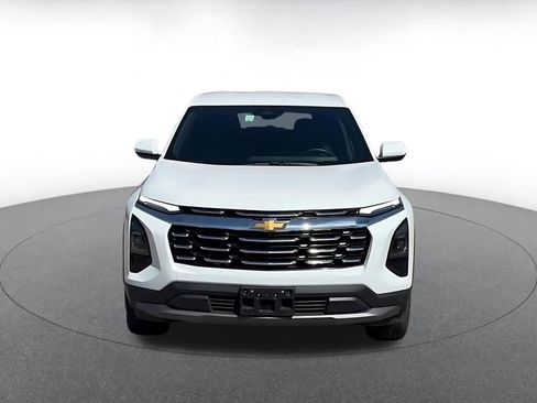 Used 2025 Chevrolet Equinox LT image 4