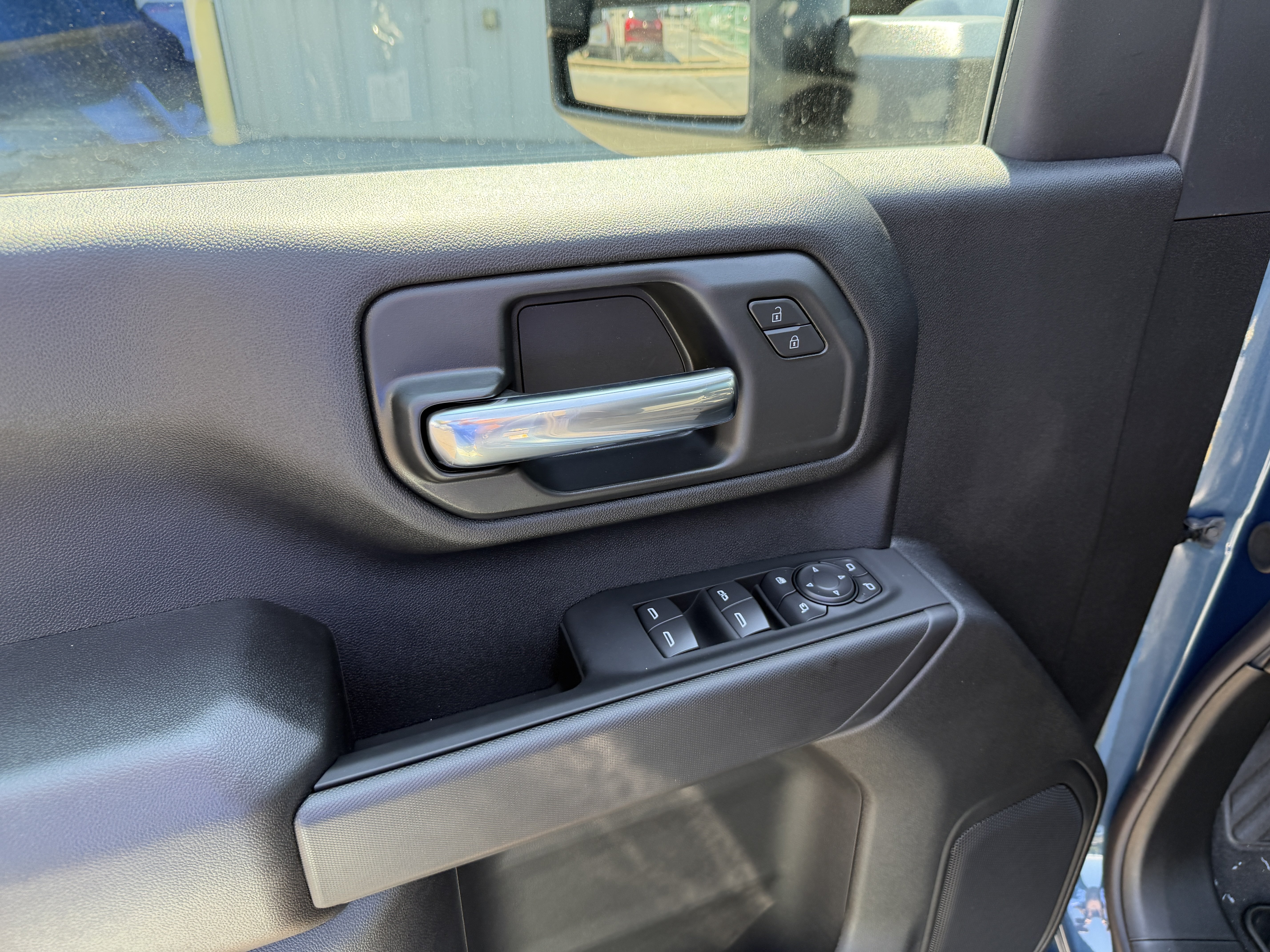 New 2026 Chevrolet Silverado 2500 Custom w/ Custom Value Package AWD/4WD image 11