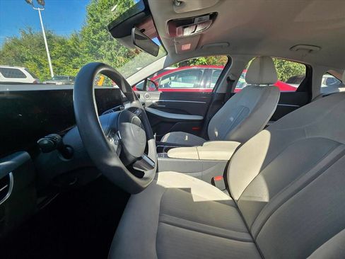 Used 2024 Hyundai Sonata SEL FWD image 4