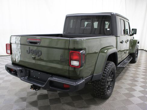 Used 2023 Jeep Gladiator Willys image 30
