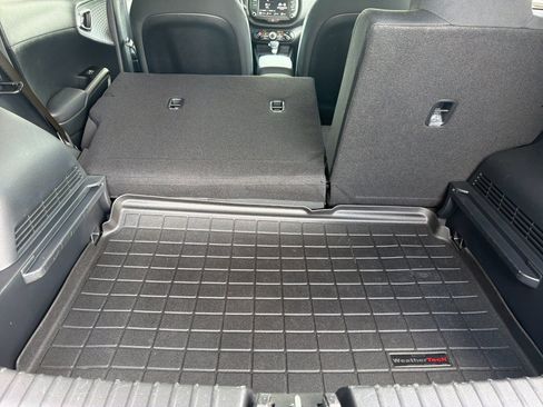Used 2024 Kia Soul LX w/ Option Group 015 FWD image 15