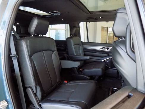 New 2026 Jeep Grand Wagoneer L Limited AWD/4WD image 28