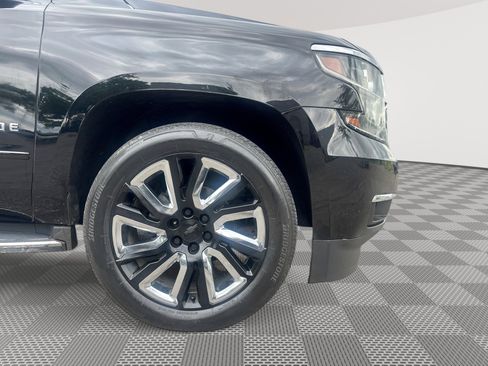 Used 2018 Chevrolet Tahoe Premier AWD/4WD image 31
