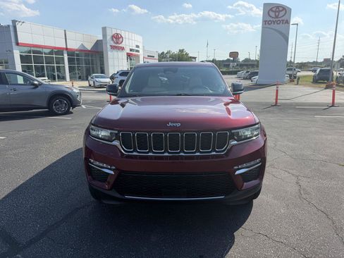 Used 2024 Jeep Grand Cherokee Limited 4xe AWD/4WD image 2