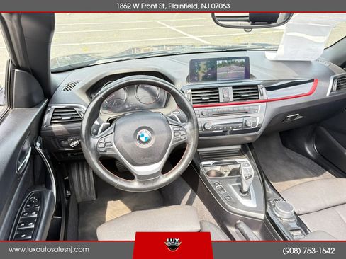 Used 2020 BMW 230i xDrive Convertible AWD/4WD image 39