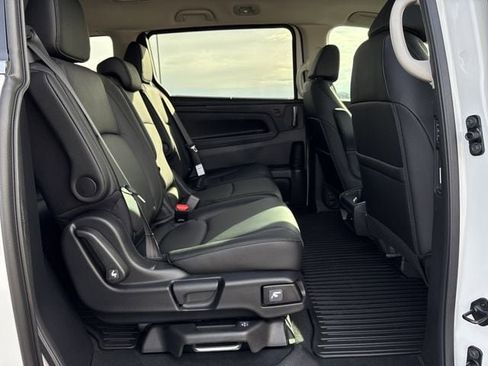 New 2026 Honda Odyssey EX-L image 24