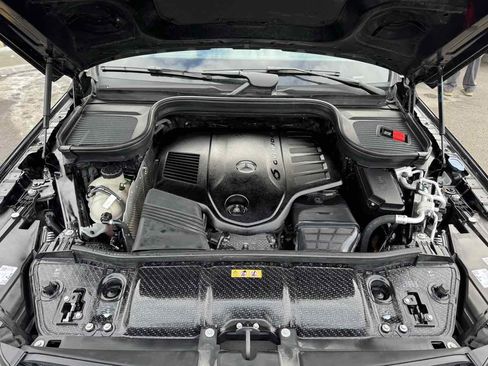 Used 2021 Mercedes-Benz GLS 450 4MATIC image 57