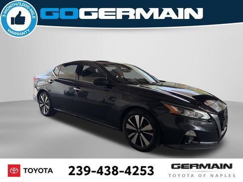 Used 2019 Nissan Altima 2.5 SV FWD image 11