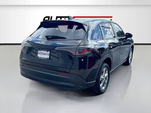 Used 2023 Honda HR-V LX image 7