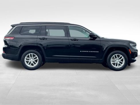 Used 2025 Jeep Grand Cherokee L Laredo w/ Trailer Tow Package AWD/4WD image 8