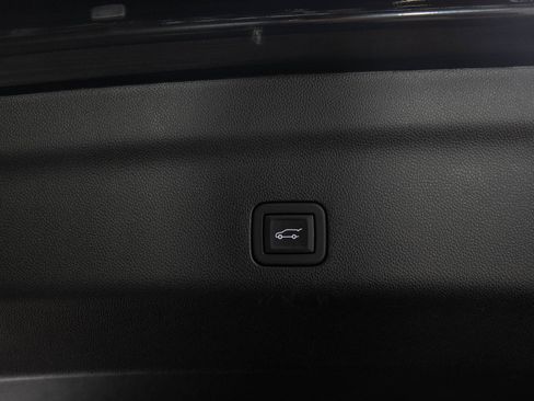 Used 2024 GMC Yukon Denali w/ Max Trailering Package AWD/4WD image 11