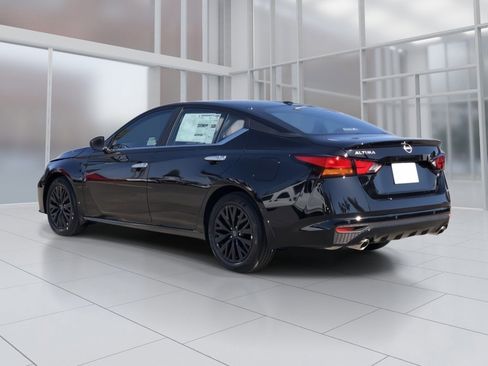 New 2025 Nissan Altima 2.5 SV w/ SV Special Edition Package image 3