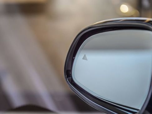 Used 2021 BMW X6 xDrive40i w/ M Sport Package image 51