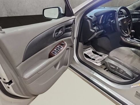 Used 2013 Chevrolet Malibu LT w/ Power Convenience Package FWD image 11