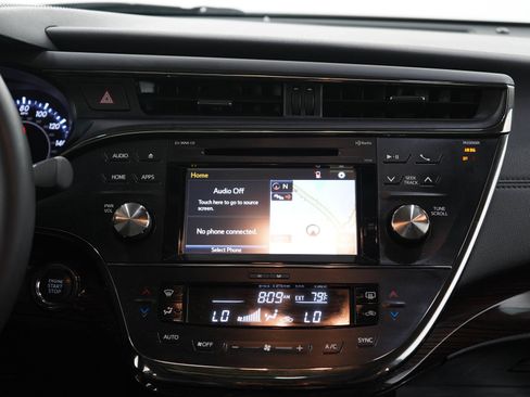 Used 2015 Toyota Avalon XLE Touring FWD image 15