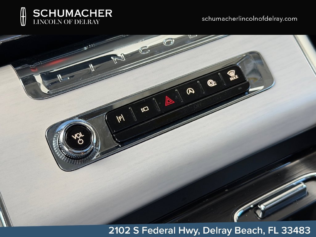 New 2026 Lincoln Aviator Reserve w/ Illumination Package RWD image 23