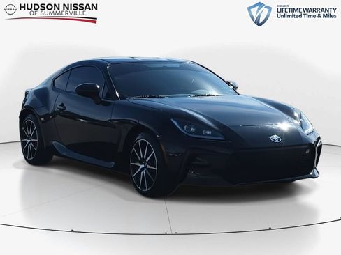 Used 2023 Toyota GR86 Base w/ ALL Weather Mat Package (TMS) image 1