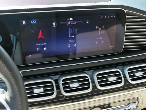 Used 2024 Mercedes-Benz GLS 580 4MATIC image 25