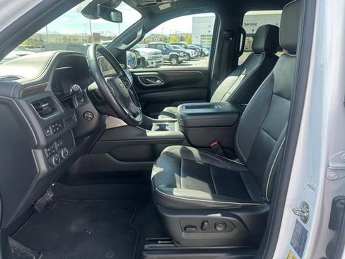 Certified 2023 Chevrolet Suburban Premier AWD/4WD image 2