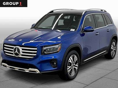 New 2025 Mercedes-Benz GLB 250