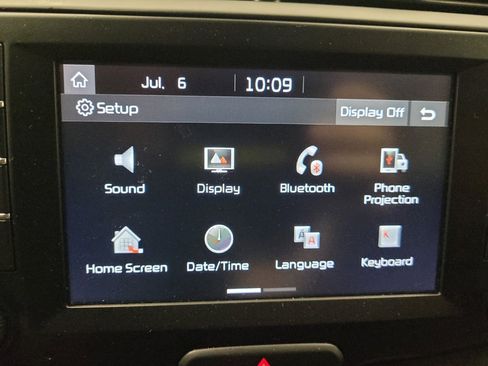 Used 2020 Kia Soul LX FWD image 25